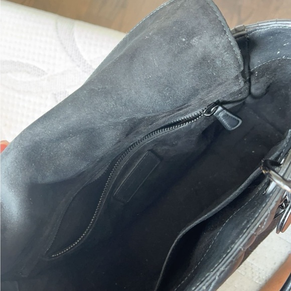 Medium Lady Dior Matte Bag - Picture 10 of 11